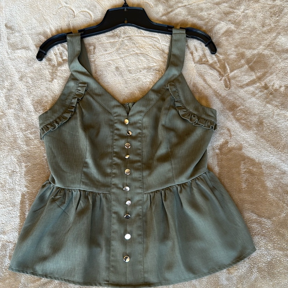 Madison Jules small top